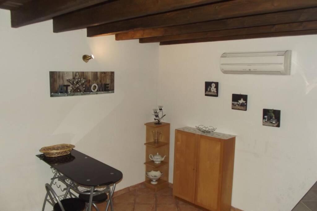 Bagnols Sur Ceze - Superbe Studio De Caractere Bagnols-sur-Cèze Extérieur photo